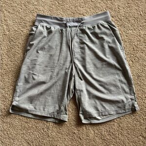 Men's Small Lululemon 9” Grey Shorts